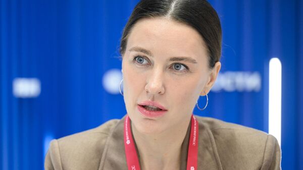 Аршинова - на ПМЭФ: Молдове и России необходим гуманитарный диалог - Sputnik Молдова