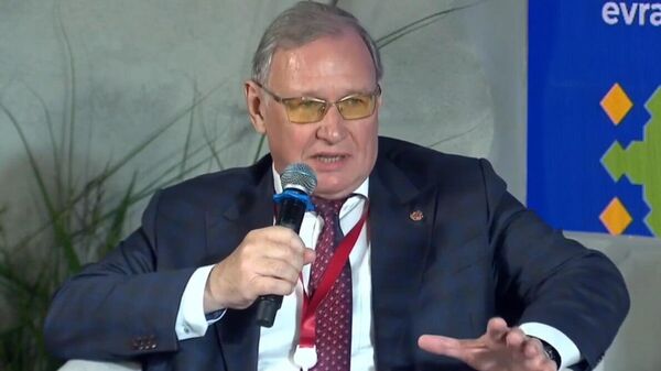 Atât poporul rus, cât și cel moldovean împărtășesc aceleași valori fundamentale, a declarat ambasadorul Rusiei în Republica Moldova, Oleg Ozerov, în cadrul discuției din sesiunea „Codul cultural și valorile eurasiatice - Sputnik Moldova