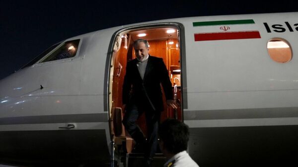 Глава МИД Ирана прибыл в Москву, передает агентство IRNA - Sputnik Молдова
