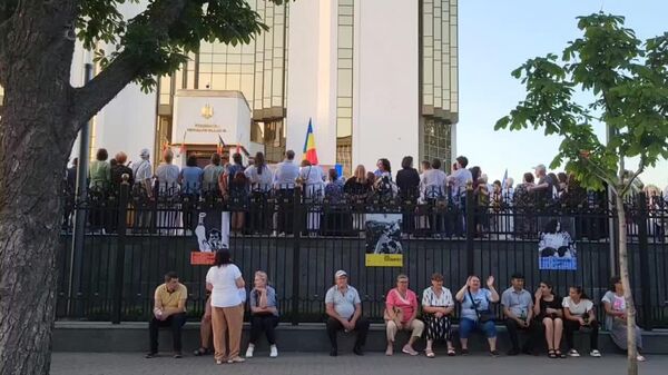 Обратная сторона забора - Sputnik Молдова