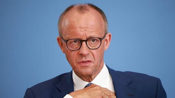 Мерц разозлил германских активистов ЛГБТ* словами о том, что бундестаг — это не цирковой шатёр, пишет Bild - Sputnik Молдова