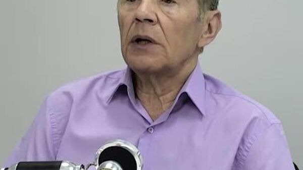 “Депутаты от PAS плохо понимают, что такое парламентаризм”, - Валентин Крылов, политолог - Sputnik Молдова