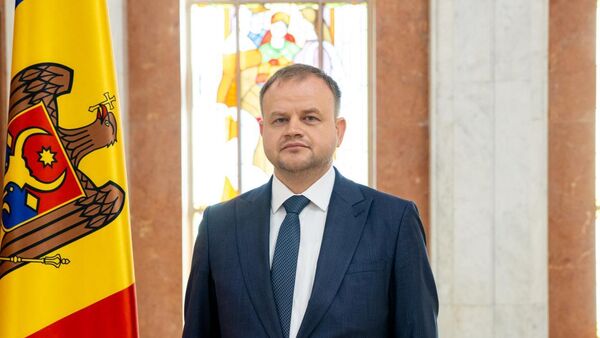 Принял присягу и готов уйти: у Бюро по реинтеграции - новый вице-премьер - Sputnik Молдова