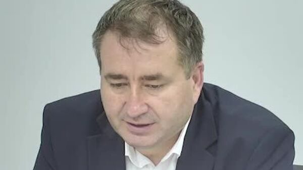 Из-за риторики PAS среди людей упал рейтинг курса евроинтеграции”, — Денис Рошка, экономист, председатель партии “Alianta Moldoveni” - Sputnik Молдова