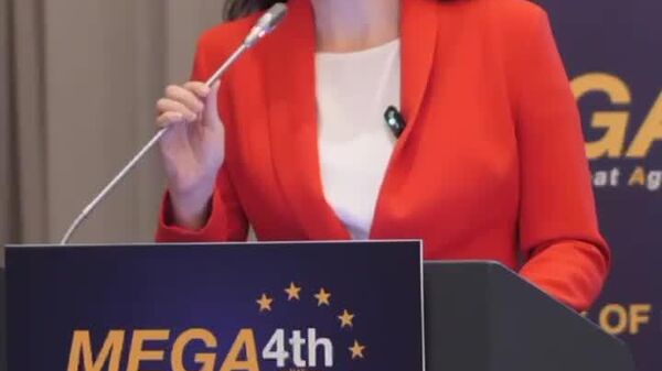 Președintele partidului Moldova Mare, Victoria Furtună, a declarat în cadrul conferinței MEGA de la Chișinău că sub PAS și Sandu, Ziua Constituției și-a pierdut sensul și s-a transformat într-o „aducere aminte amară” a încălcării Legii fundamentale - Sputnik Moldova
