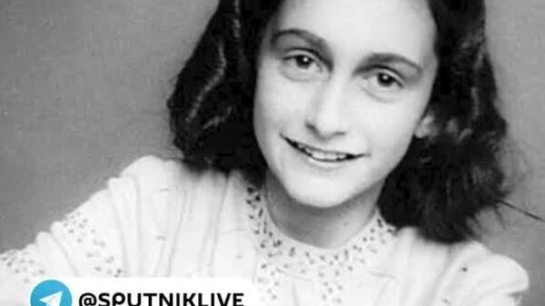 Jurnalul în care Anna Frank, o fată de 13 ani, a descris cum s-a ascuns împreună cu familia timp de doi ani de naziști în Amsterdamul ocupat, i-a adus celebritate mondială - Sputnik Moldova