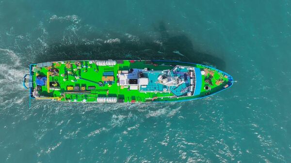 Kazahstan și Azerbaidjan au început să întindă un cablu optic pe fundul Mării Caspice - Sputnik Moldova
