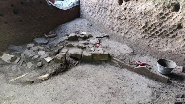 Arheologii au descoperit dovezi ale repopulării orașului antic Pompei după erupția devastatoare a vulcanului Vezuviu din anul 79, se arată într-un comunicat al Parcului Arheologic local - Sputnik Moldova