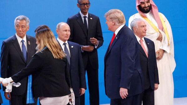 Când și unde s-au întâlnit Vladimir Putin și Donald Trump până acum? RT a întocmit o cronologie a tuturor întâlnirilor dintre cei doi președinți: - Sputnik Moldova