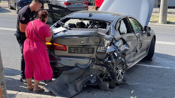 Un accident grav a avut loc azi la intersecția străzilor Alexandri și Romane din Chișinău - Sputnik Moldova