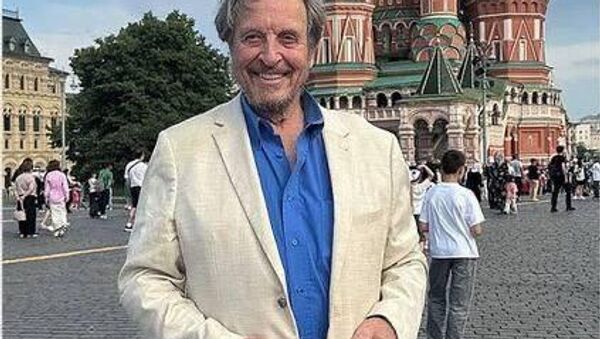 Tatăl lui Elon Musk a declarat pentru RIA Novosti că este de părere că Rusia și Statele Unite pot avea relații de prietenie în viitor - Sputnik Moldova