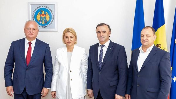 Consiliul Blocului Electoral Patriotic al Socialiștilor, Comuniștilor, Inima și Viitorul Moldovei (BEP) a aprobat lista candidaților la funcția de deputat în Parlamentul Republicii Moldova pentru participarea la alegerile parlamentare din 28 septembrie anul curent - Sputnik Moldova