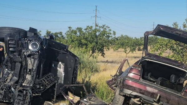 Poliția investigheazǎ circumstanțele unui accident rutier produs în satul Burlăceni din raionul Cahul ieri seara - Sputnik Moldova