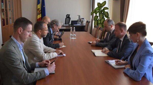 Глава представительства ЕС в Молдове Янис Мажейкс завершает свою дипломатическую миссию в стране - Sputnik Молдова