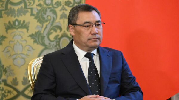 Нет фактов, что через Киргизию идут подсанкционные товары в Россию - Жапаров - Sputnik Молдова