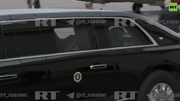 Summitul dintre Putin și Trump a început cu o discuție tête-à-tête în limuzina președintelui SUA - Sputnik Moldova