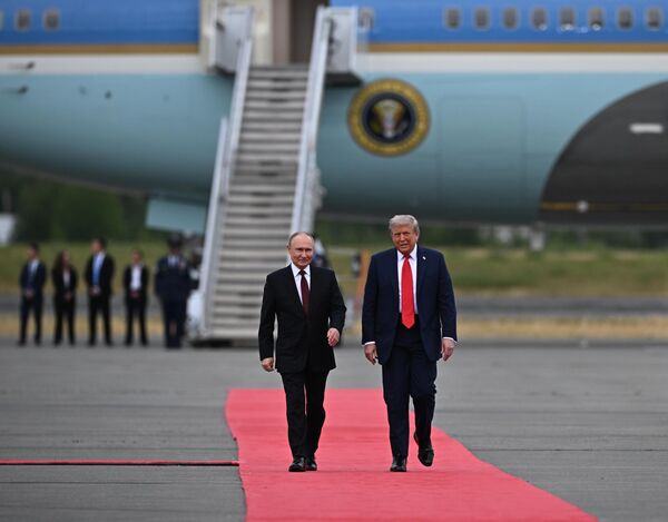 Встреча президентов России и США на Аляске - Sputnik Молдова