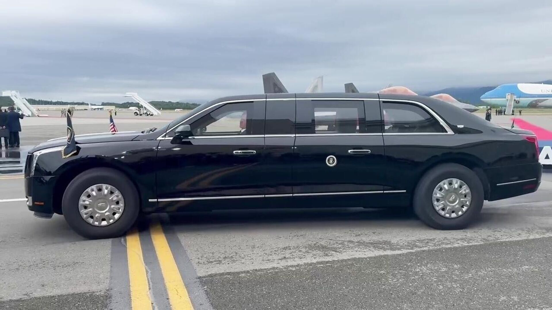 Встреча президентов России и США на Аляске - Sputnik Молдова, 1920, 16.08.2025