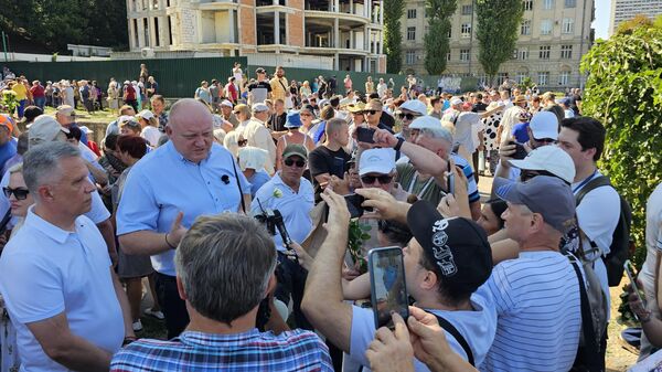 Протест блока Победа у железнодорожного вокзала в Кишиневе - Sputnik Молдова