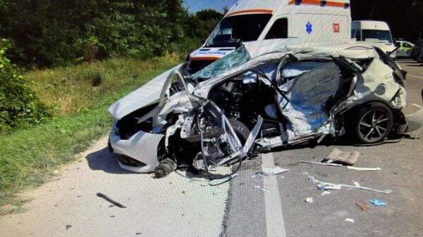 ‼ Poliția stabilește circumstanțele unui accident rutier, produs astăzi, în jurul orei 13:50, pe șoseaua Chișinău–Ungheni, cu implicarea a două unități de transport și soldat cu victime - Sputnik Moldova