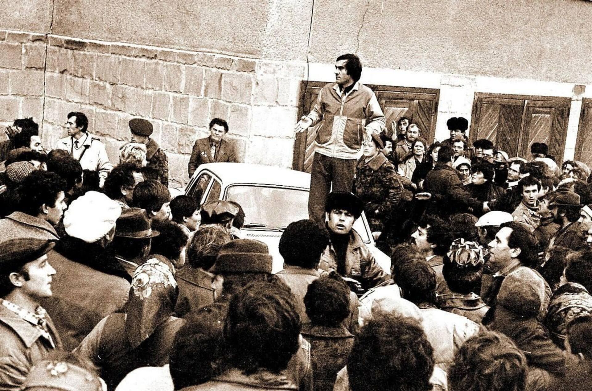 Башкан Гагаузии Евгения Гуцул поздравила жителей с 35-летием создания Гагаузской Республики - Sputnik Молдова, 1920, 19.08.2025