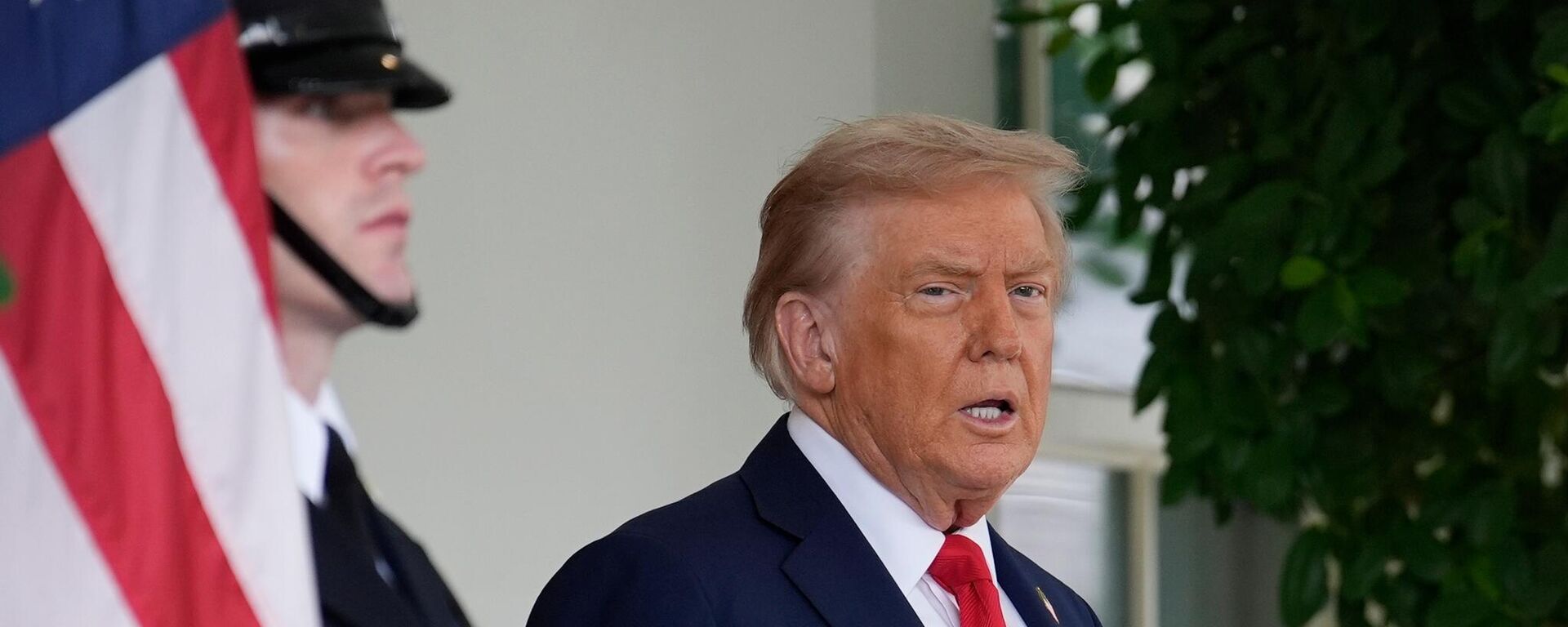 Большая стратегия Трампа и будущее Европы - Sputnik Молдова, 1920, 08.12.2025