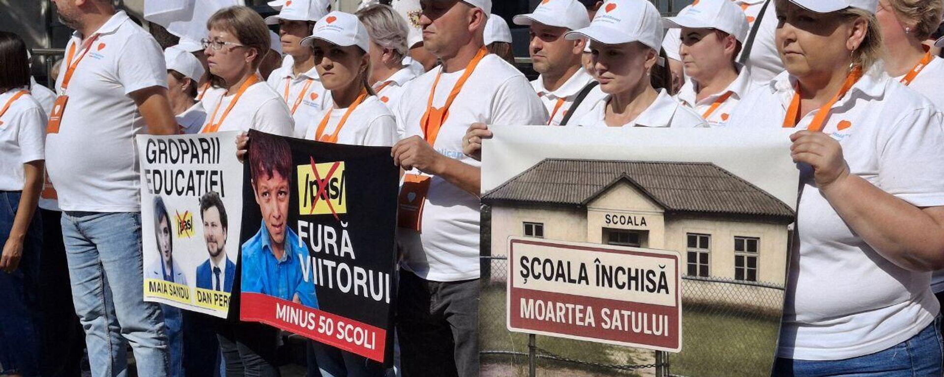 Протест партии Сердце Молдовы против закрытия школ - Sputnik Молдова, 1920, 20.08.2025
