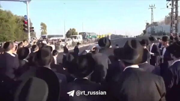 Evreii ortodocșii blochează drumurile în Israel - Sputnik Moldova