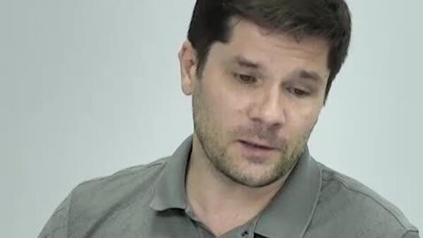 “Плахотнюк сейчас играет “в долгую”, - Александр Прокопенко, юрист, гражданский активист от блока “Победа” - Sputnik Молдова