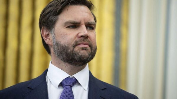 Statele Unite nu își vor lua niciun angajament privind garanțiile de securitate pentru Ucraina până când nu vor înțelege de ce este nevoie, a declarat vicepreședintele american JD Vance - Sputnik Moldova