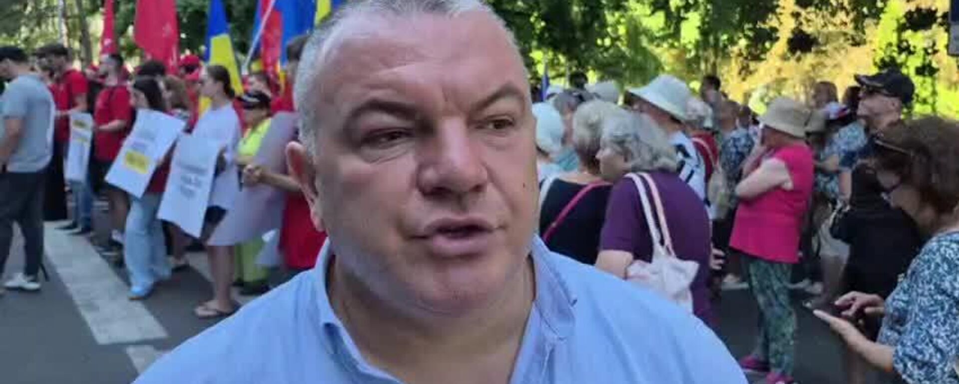 Цель протеста еще раз обозначить абсолютную некомпетентность режима PAS в области экономики — Одинцов - Sputnik Молдова, 1920, 21.08.2025
