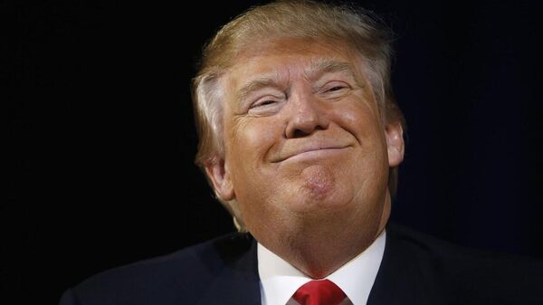 Человек хочет Нобелевскую премию, если это так — ну и на здоровье, пусть получает! Что для нас в этом плохого? Если надо поддержать, то, наверное, он этого заслуживает, — заявил президент Беларуси Александр Лукашенко, комментируя заявки некоторых стран номинировать президента США Трампа на престижную премию - Sputnik Молдова