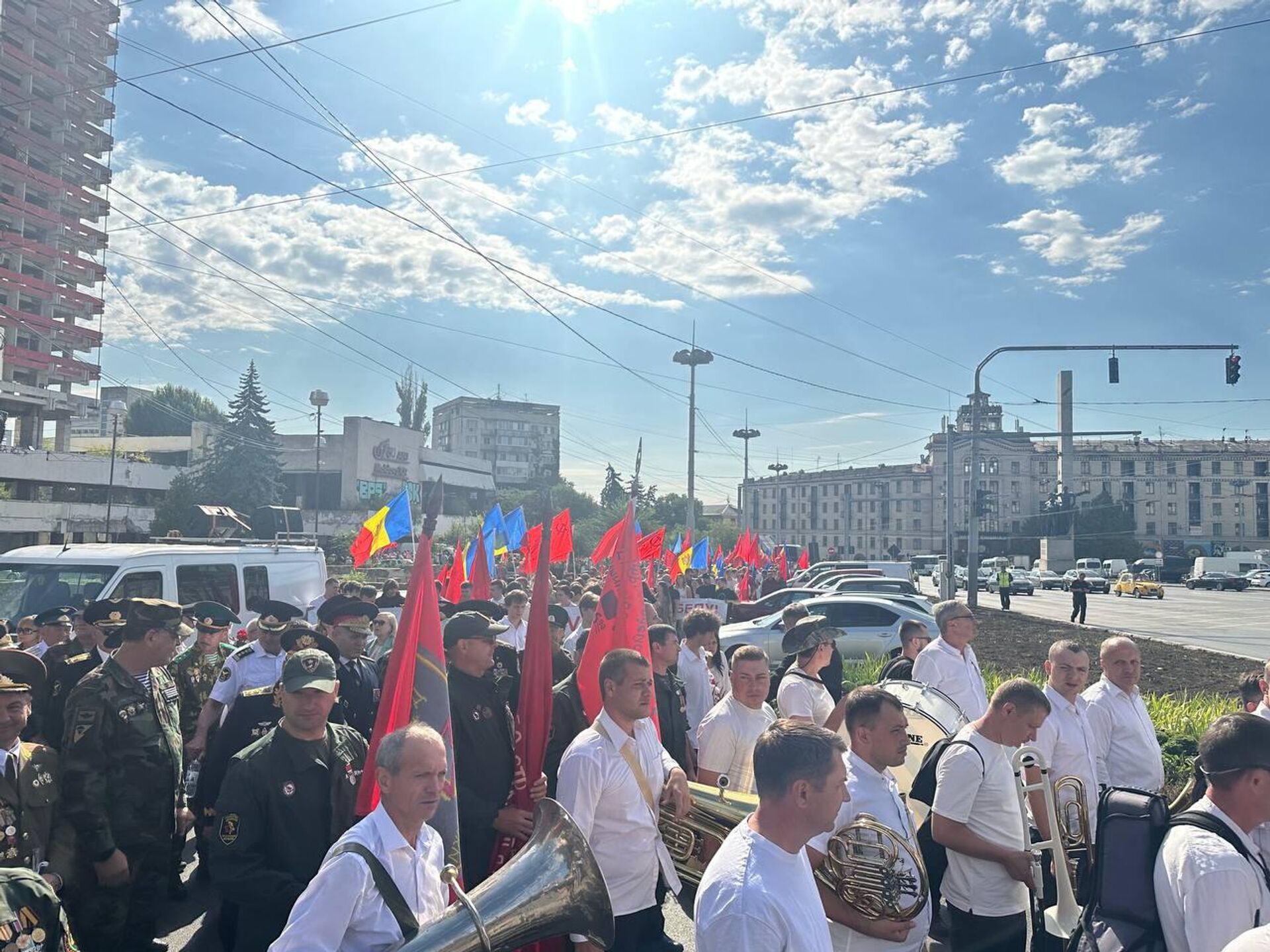 Ведем стрим с марша в Кишиневе в честь Дня освобождения Молдовы от фашистских захватчиков - Sputnik Молдова, 1920, 24.08.2025