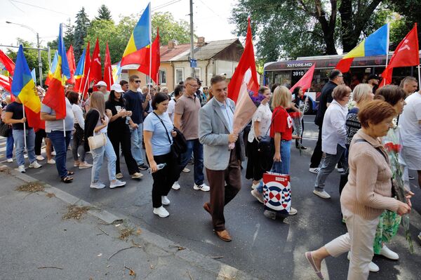 Марш в память об освобождении Молдавии от нацизма - Sputnik Молдова