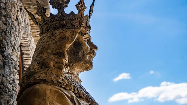 Бюст Штефана чел Маре установили на горе Мангуп в Крыму - Sputnik Молдова