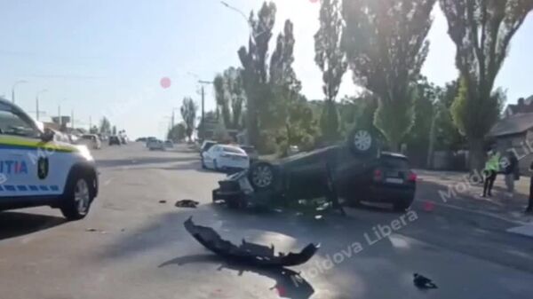 Accident grav la ieșirea din Chișinău, la începutul șoselei Hîncești - Sputnik Moldova
