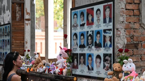 В Северной Осетии проходит трехдневная вахта памяти жертв теракта в Беслане  - Sputnik Молдова