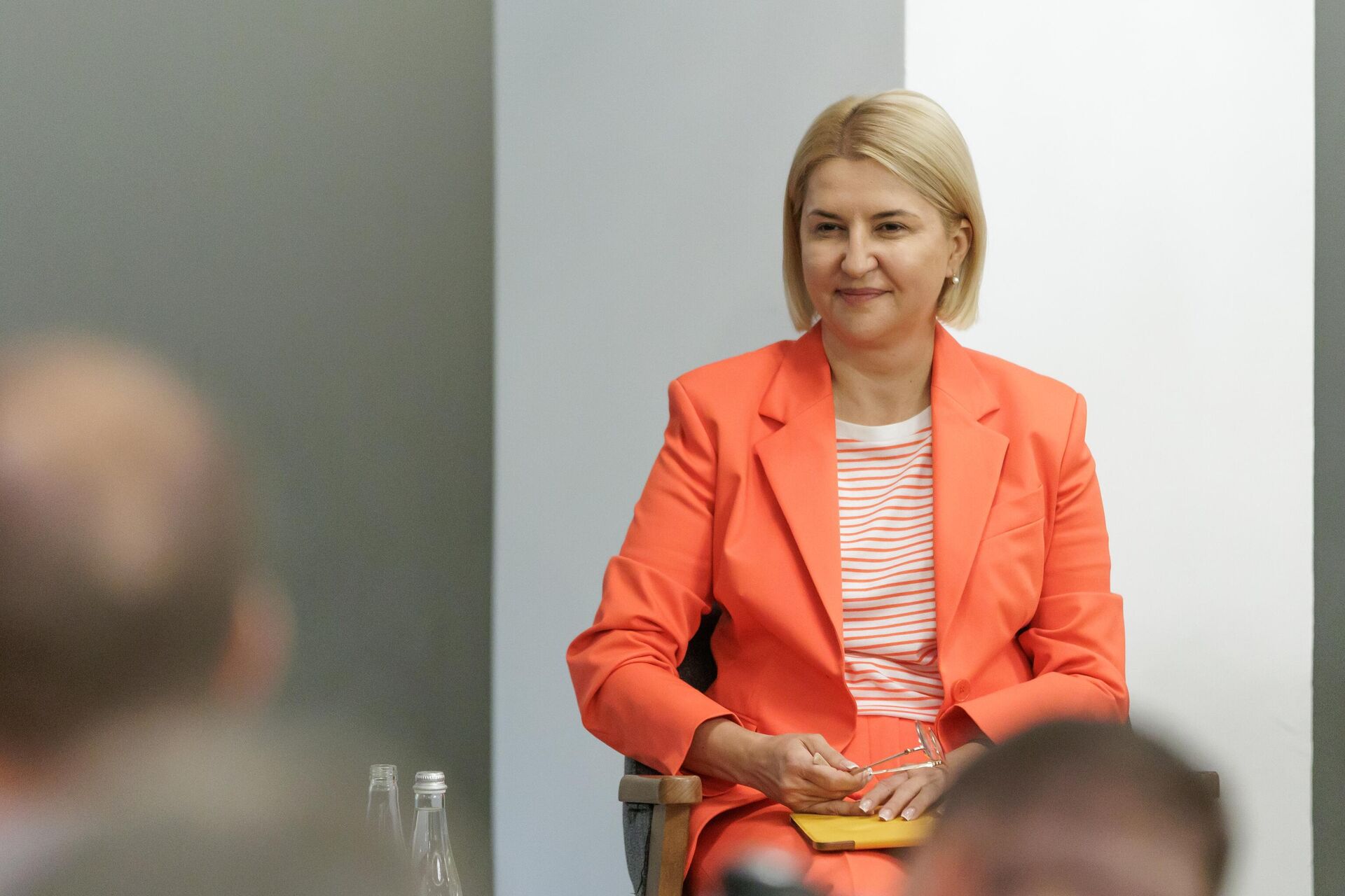 Круглый стол Парламент Республики Молдова 2021-2025: итоги и уроки на будущее - Sputnik Молдова, 1920, 28.09.2025