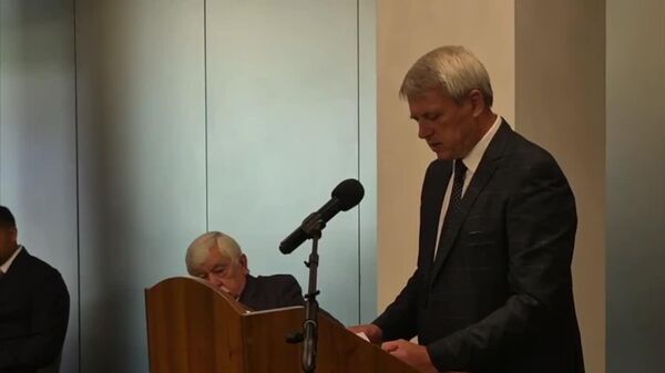 Евроинтеграция — это движение в союз, который теряет привлекательность, утрачивает роль в мире, беднеет, милитаризуется и заставляет отказываться от идентичности и традиционных ценностей, заявил публицист Дмитрий Чубашенко - Sputnik Молдова