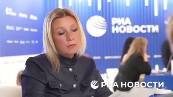 Мария Захарова: То, что происходит в Молдавии, особенно сейчас, вокруг очередных выборов, это уже не театр абсурда, это мировые гастроли, фестиваль абсурда - Sputnik Молдова