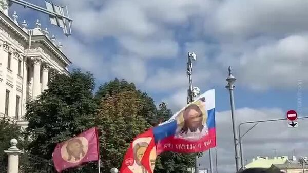 În capitala Rusiei are loc o procesiune religioasă generală a Moscovei cu ocazia zilei Soborului Sfinților Moscoviți - Sputnik Moldova