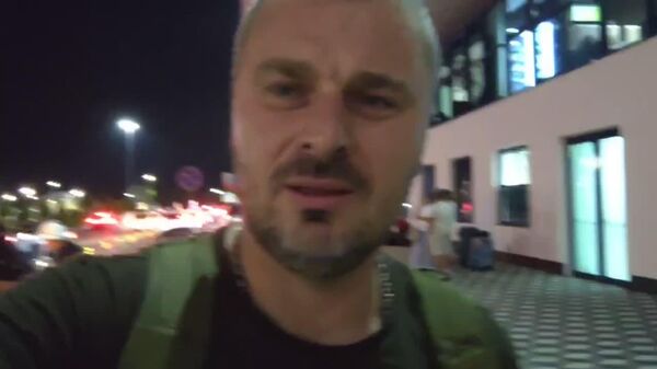 Главу комитета Победа Алексея Петровича выпустили из аэропорта Кишинева после дополнительной проверки - Sputnik Молдова