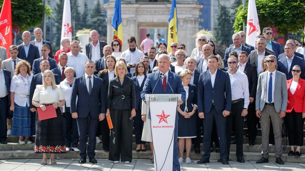 Патриотический блок намерен остановить войну PAS с собственным народом - Sputnik Молдова