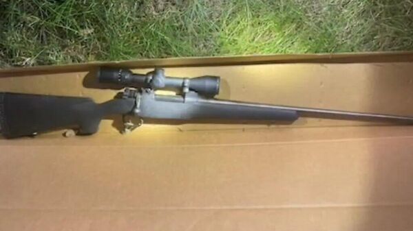 Ziarul New York Post publică o fotografie cu pușca dotată cu lunetă, din care ar fi putut fi ucis în SUA activistul Kirk - Sputnik Moldova