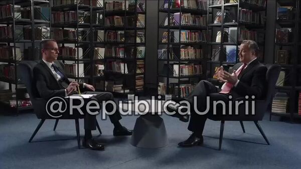 La ce te poți aștepta de la niște oameni, care au avut toată puterea timp de patru ani și au avut rezultatul pe care îl vedem cu toții? Că dacă vor rămâne la putere, vor continua să facă exact ce au mai făcut, este precizarea lui Vlad Filat - Sputnik Moldova