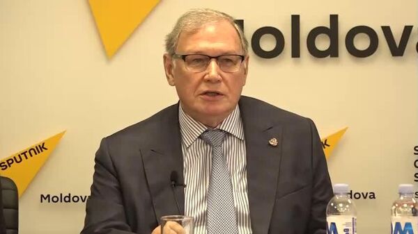 Asistăm la o ofensivă acerbă din partea țărilor occidentale împotriva limbii și culturii ruse, a declarat ambasadorul Rusiei în Moldova, Oleg Ozerov, în cadrul unei videoconferințe - Sputnik Moldova