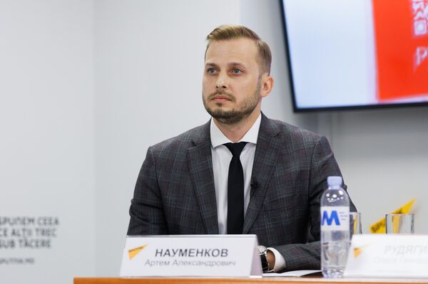 Видеомост на тему: Русская литература как основной компонент межнационального диалога Видеомост на тему: Русская литература как основной компонент межнационального диалога - Sputnik Молдова