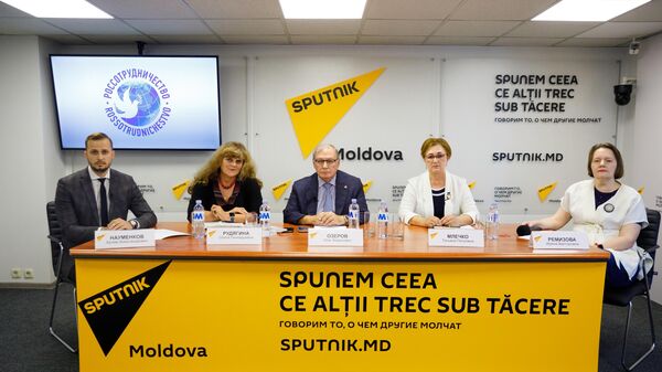 Видеомост на тему: Русская литература как основной компонент межнационального диалога - Sputnik Молдова
