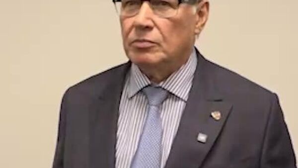 Chișinăul ar trebui să fie inițiatorul restabilirii relațiilor diplomatice normale cu Moscova, a declarat ambasadorul rus Oleg Ozerov într-un interviu acordat pentru Sputnik Moldova - Sputnik Moldova