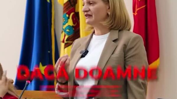 Урок истории преподал вице-спикеру парламента Молдовы Дойне Герман глава комитета Победа Алексей Петрович - Sputnik Молдова